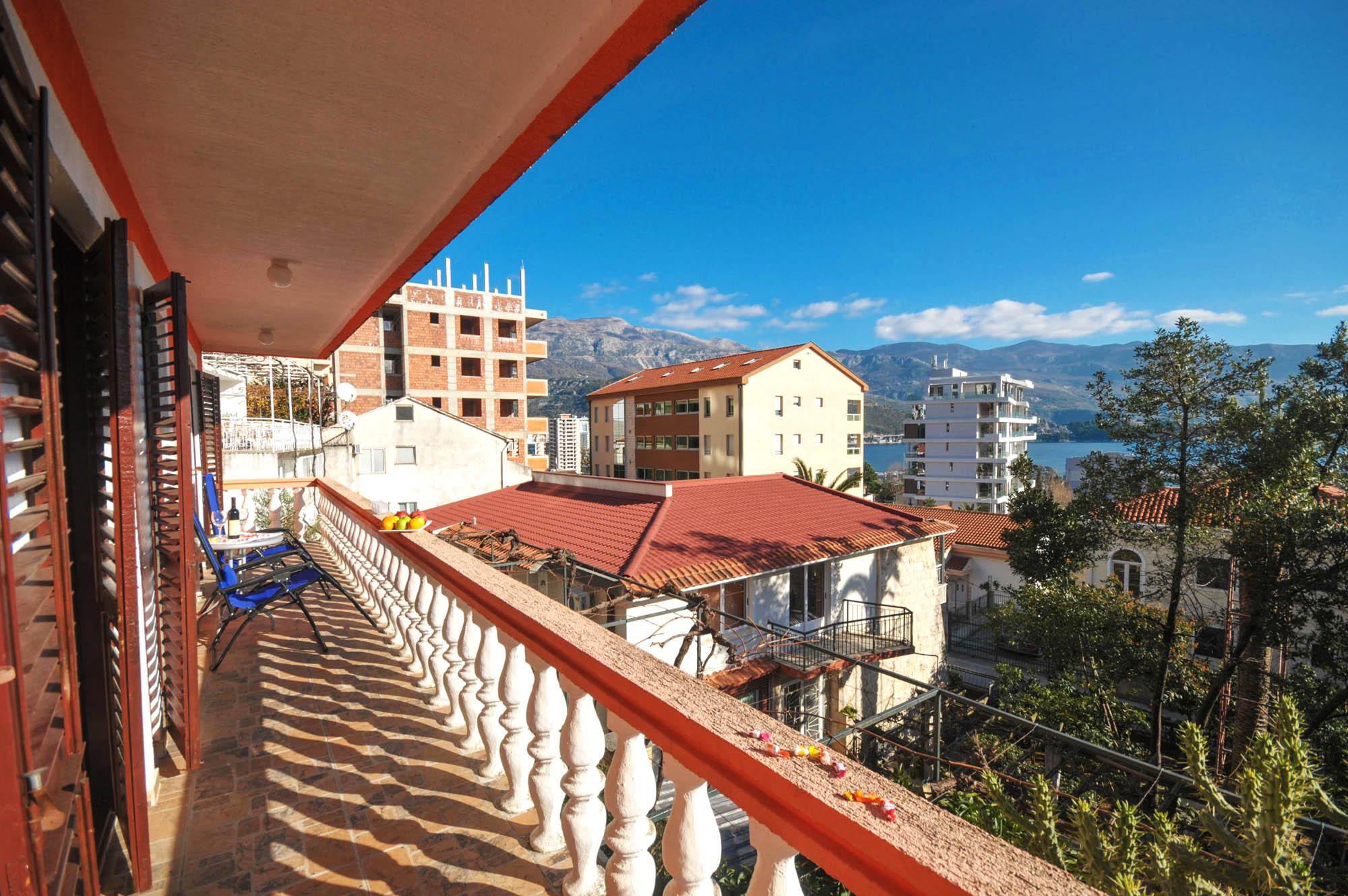 Apartments Orange Budva Buitenkant foto