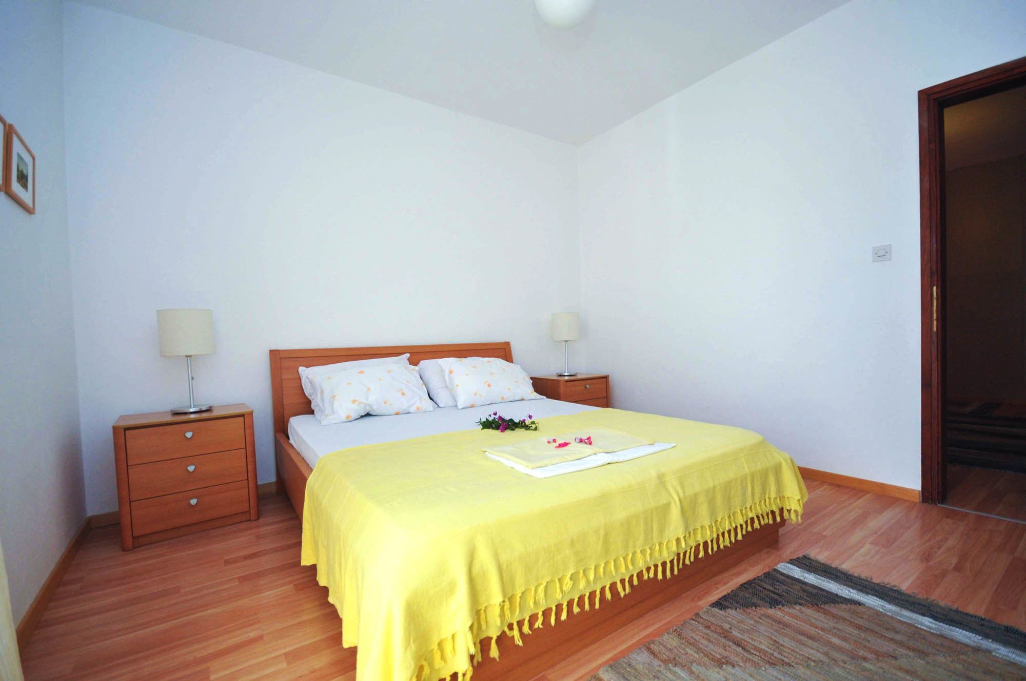 Apartments Orange Budva Buitenkant foto